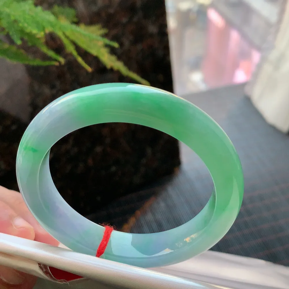 正圈满色春彩 无瑕 尺寸:56.7/12.8/9.2 色好