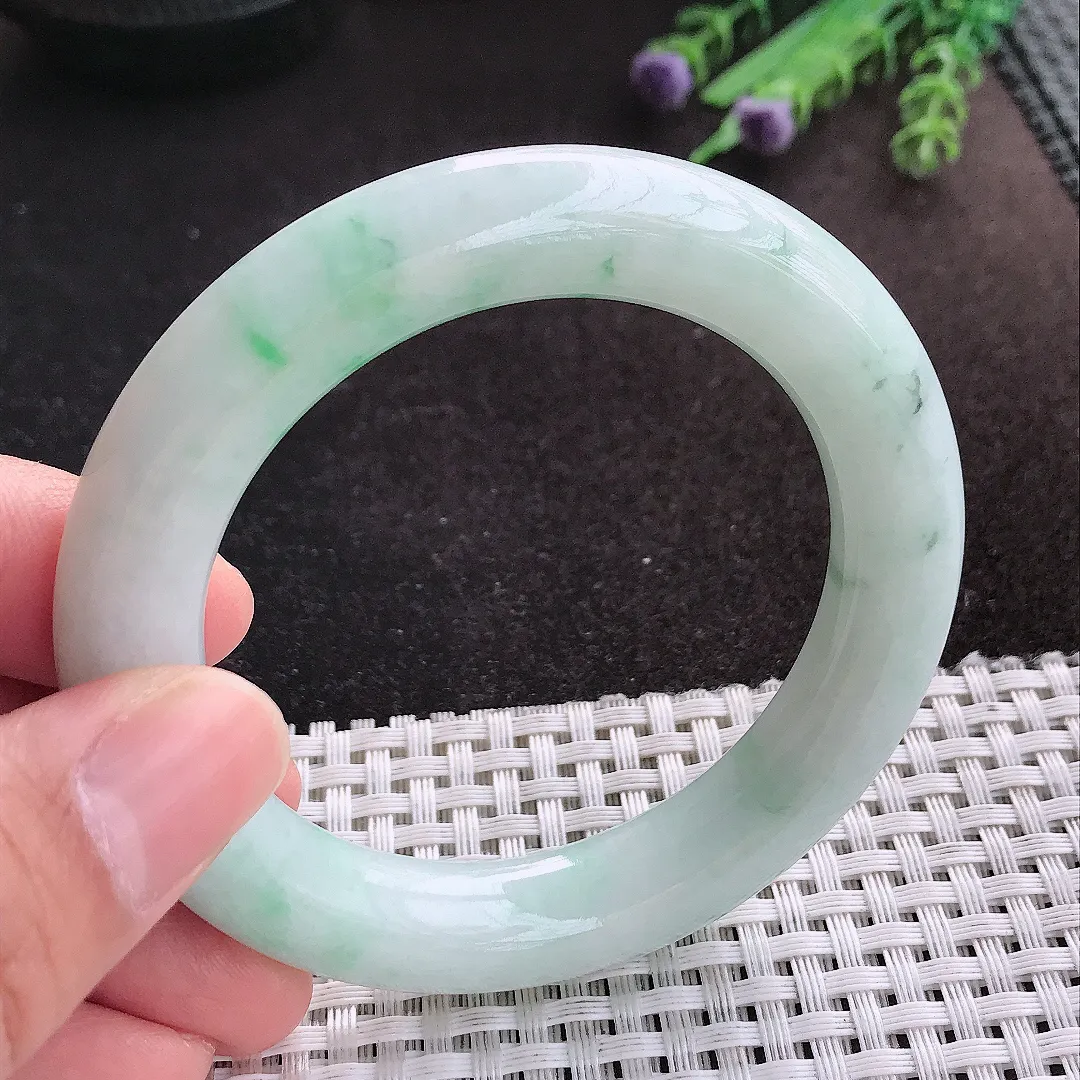 天然A货翡翠53/11/10.8老坑秀气温润飘花圆条手镯玉镯