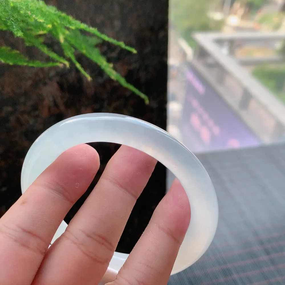 圆条冰玻白月光 无瑕 尺寸:55.1/9.5 种水好🥰🥰