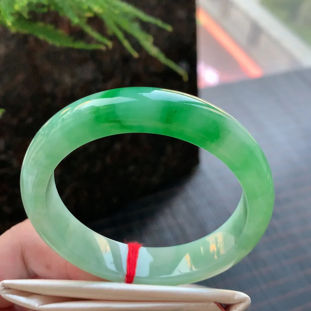 正圈冰阳绿 无瑕 尺寸:56.3/12.8/8 色阳🥰🥰