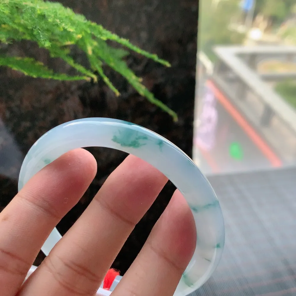 圆条冰紫飘花 无瑕 尺寸:56.3/8.1 种色兼备