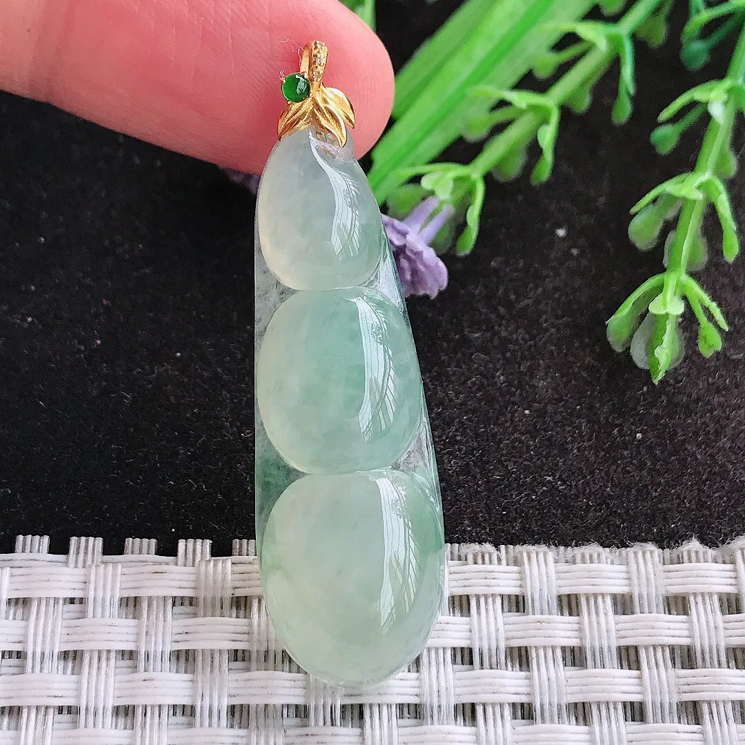 天然A货翡翠43/13.8/6老坑18k金镶嵌冰润起胶冰晴四季豆吊坠翡翠玉挂件
