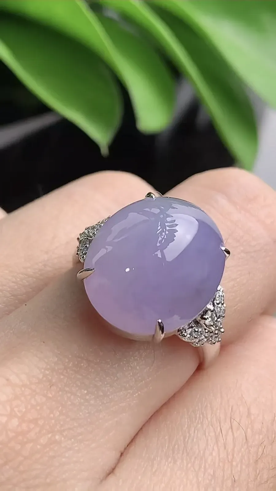 a货翡翠老坑冰种18K金伴钻镶嵌紫罗兰蛋面戒指 圈口17.2裸石尺寸14.8×10.7mm 重量6.38g 1203