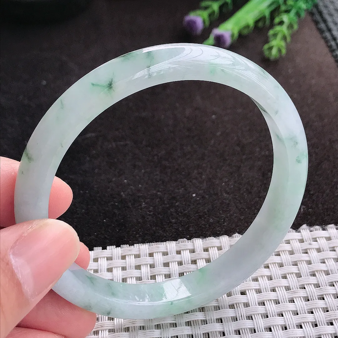 天然A货翡翠60.5/9.5/7.2老坑秀气冰润飘花手镯宽边玉镯