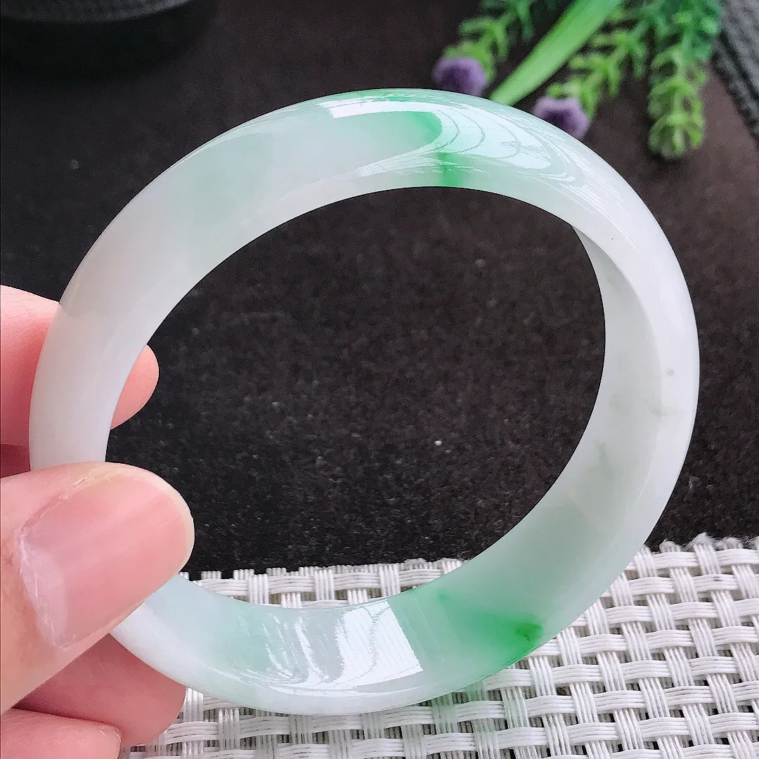 天然A货翡翠59/16/6.7老坑冰润白底青飘阳绿手镯宽边轮胎玉镯