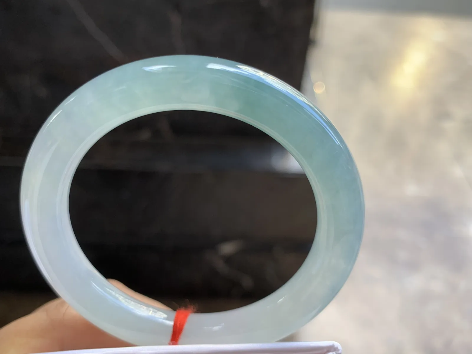 52-9.5mm
蓝水底圆条手镯  水润光泽