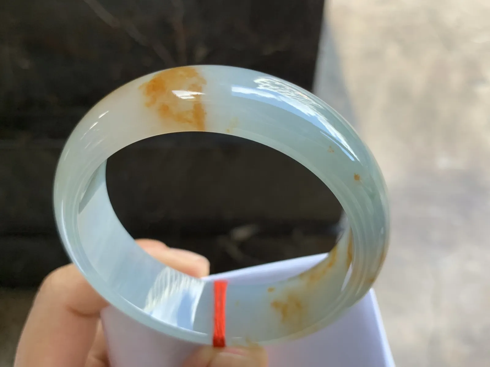 57.5-18-8mm
冰种黄翡宽版手镯 种好水润 特色镯