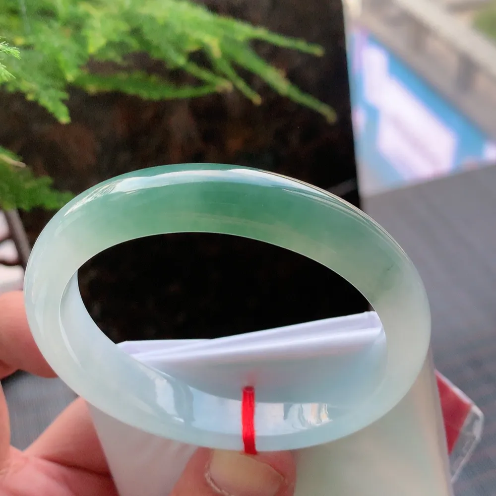 贵妃冰油青 无瑕 尺寸:56.7/49.1/12.7/7.5 种色兼备