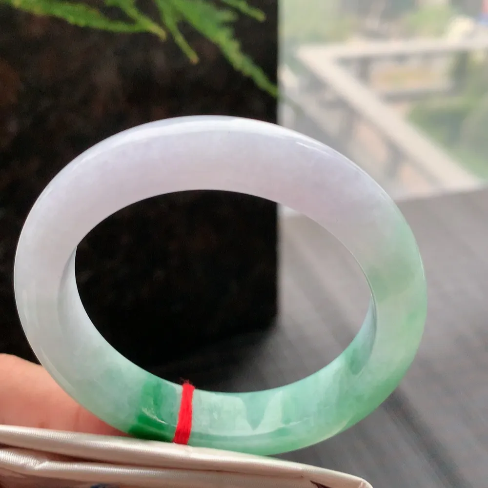 正圈冰糯辣绿 无瑕 尺寸:55.1/12.7/9.1 色好