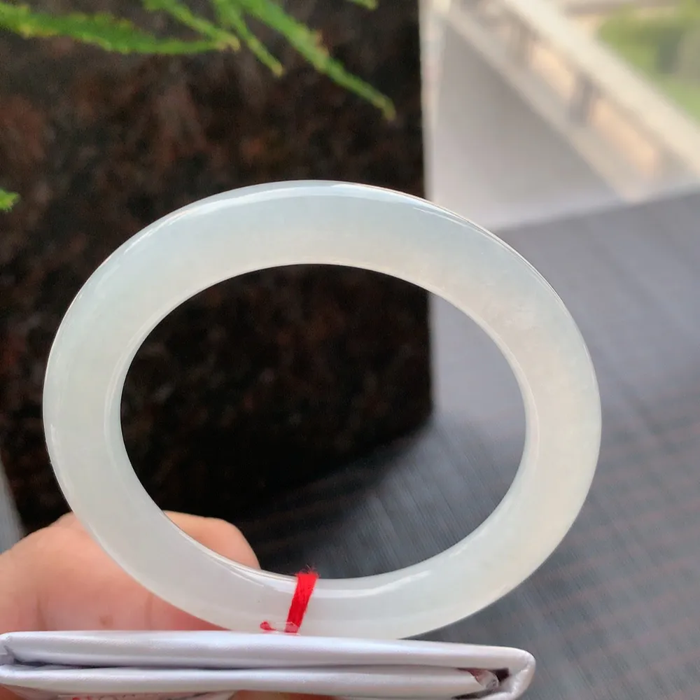 圆条高冰种白月光 无瑕 尺寸:53.4/8.7/9.2 种水好