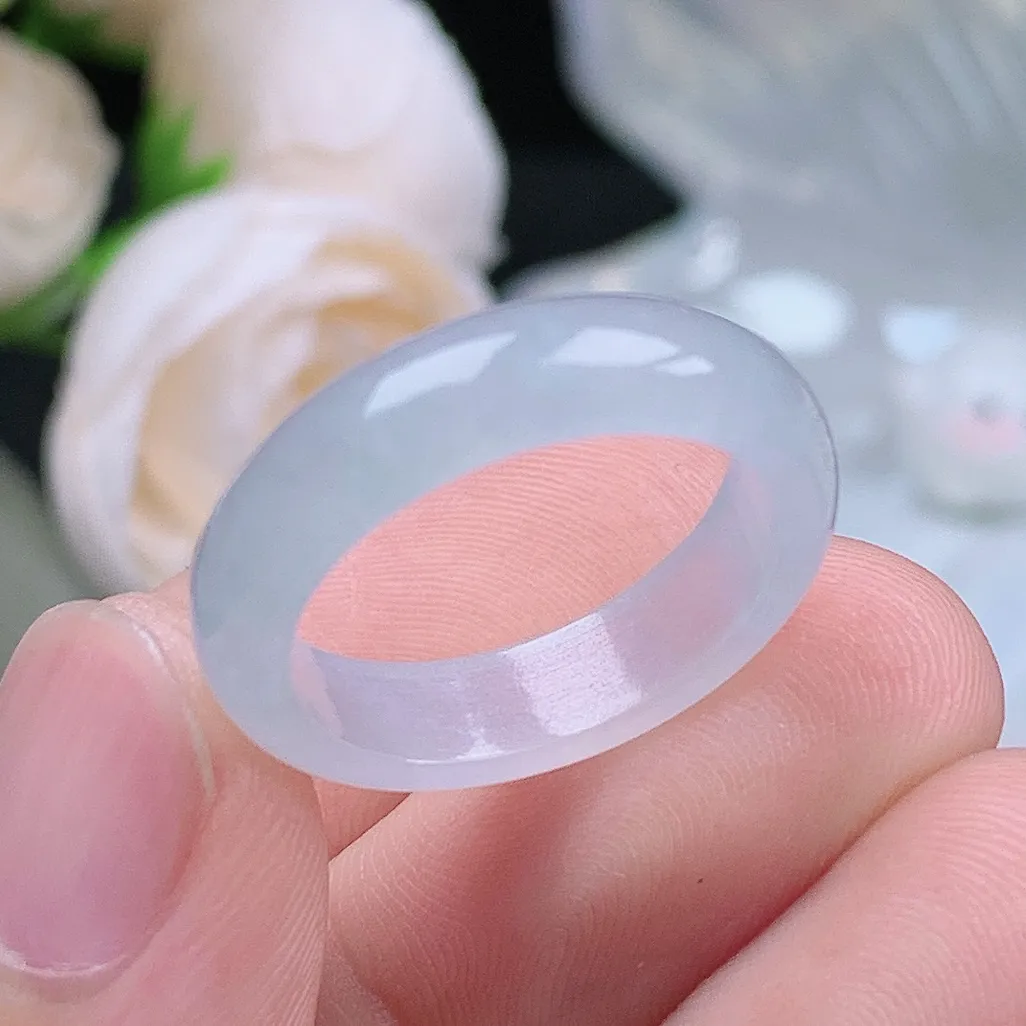 缅甸翡翠老坑冰种翡翠水润起胶白月光戒指玉指环  水润通透 尺寸：18-5.3-2.9mm 17号圈口4S