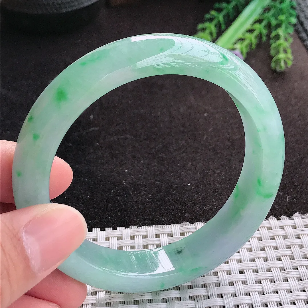 天然A货翡翠59/13.9/8.8老坑冰润起胶冰晴飘绿手镯宽边玉手镯