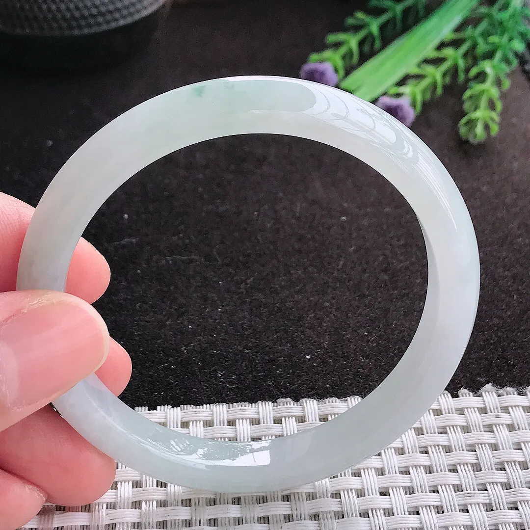 天然A货翡翠56.5/8.8/7.3老坑冰润起胶飘花手镯宽边玉镯