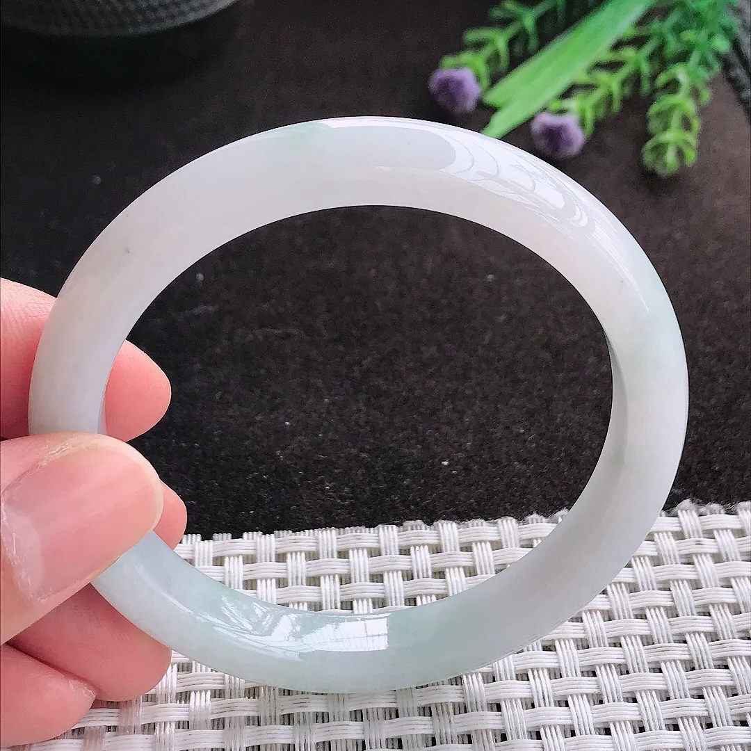 天然A货翡翠56.8/18/7.8老坑秀气温润细条手镯宽边玉镯