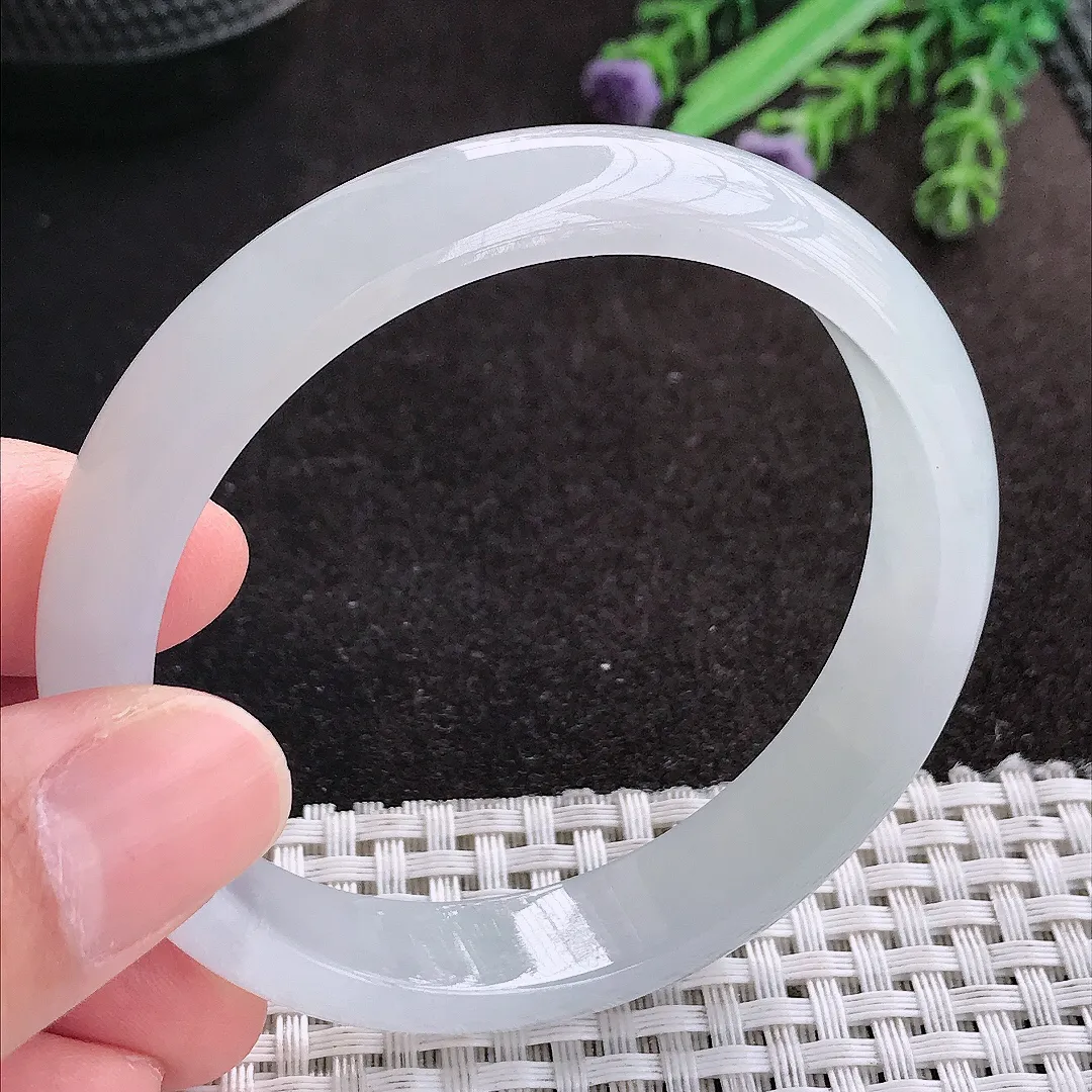 天然A货翡翠56.5/12/6.6老坑冰纯起胶白月光手镯宽边玉手镯