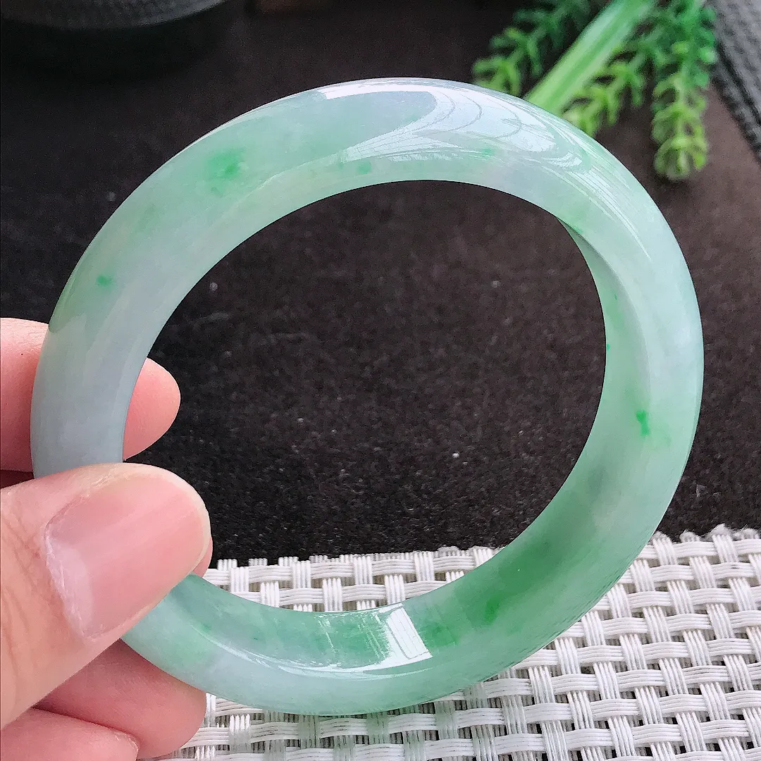 天然A货翡翠59/13.9/8.8老坑冰润起胶冰晴飘绿手镯宽边玉手镯