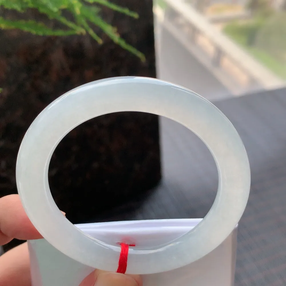 圆条高冰种白月光 无瑕 尺寸:53.4/8.7/9.2 种水好