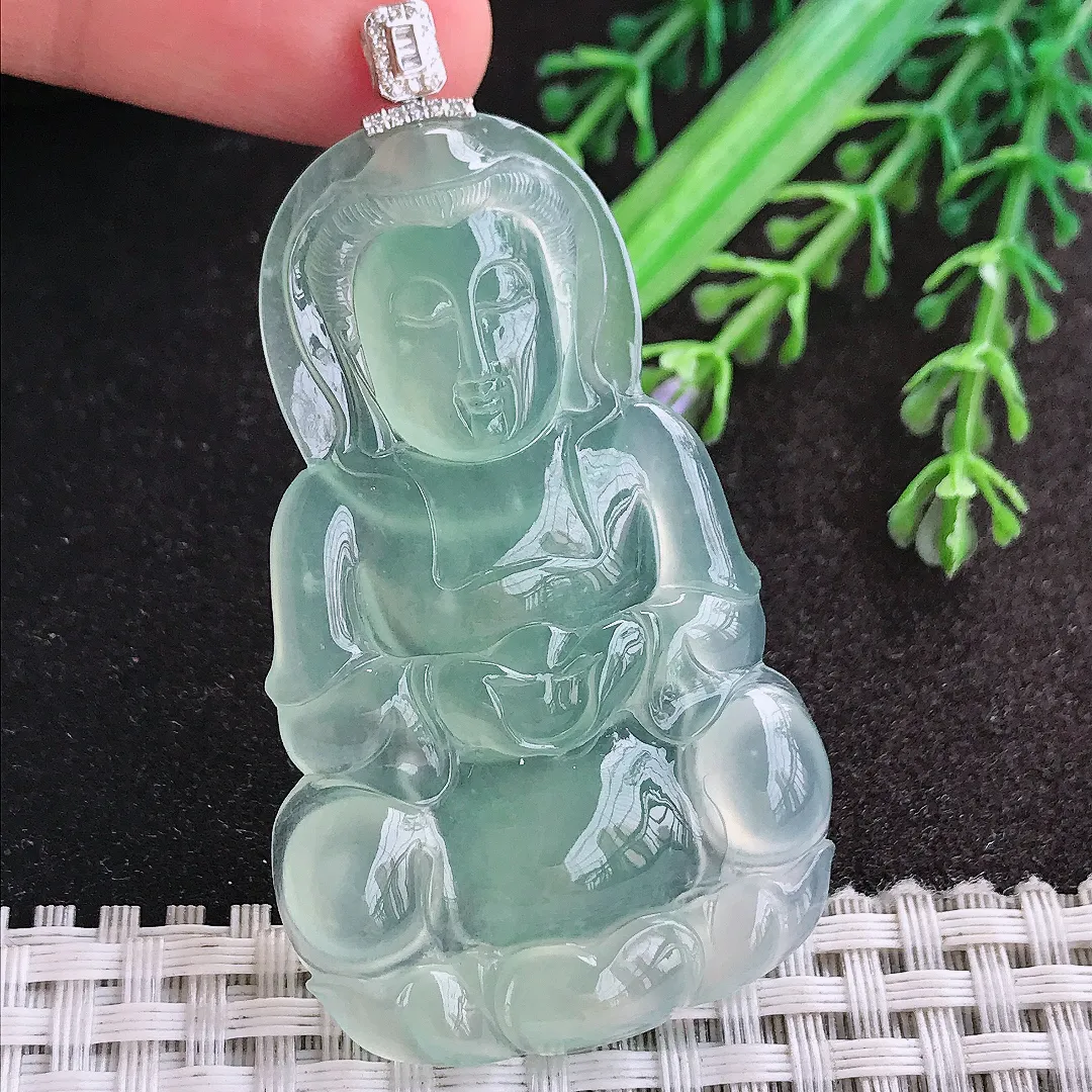 天然A货翡翠57.6/35.5/5.6老坑18k金镶嵌冰种果冻胶冰晴绿观音菩萨吊坠正装