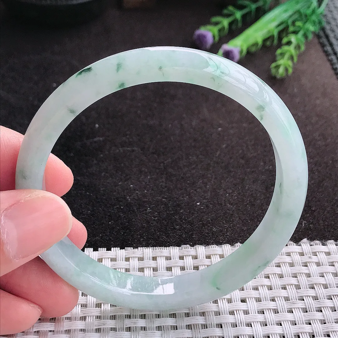 天然A货翡翠60.5/9.5/7.2老坑秀气冰润飘花手镯宽边玉镯