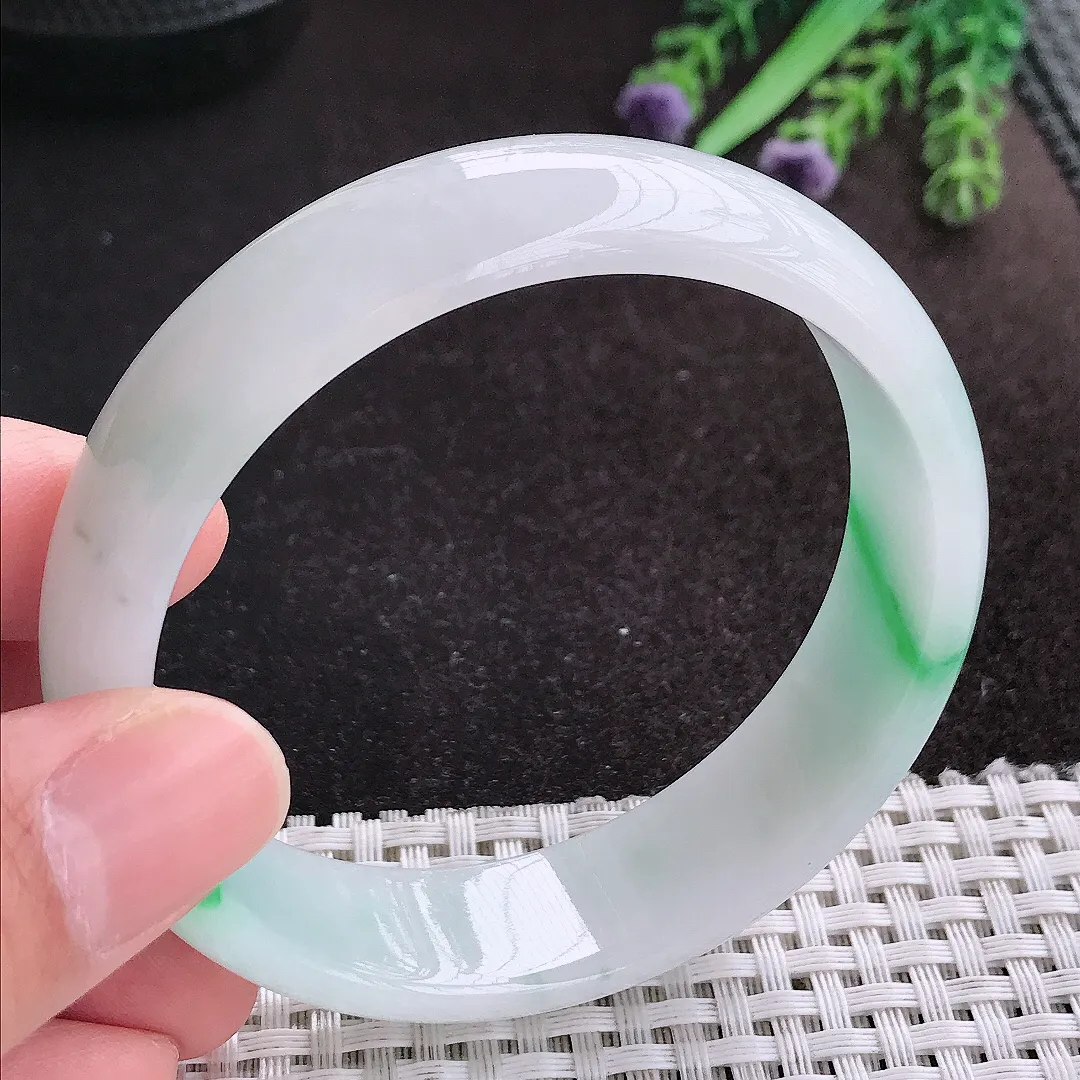 天然A货翡翠59/16/6.7老坑冰润白底青飘阳绿手镯宽边轮胎玉镯