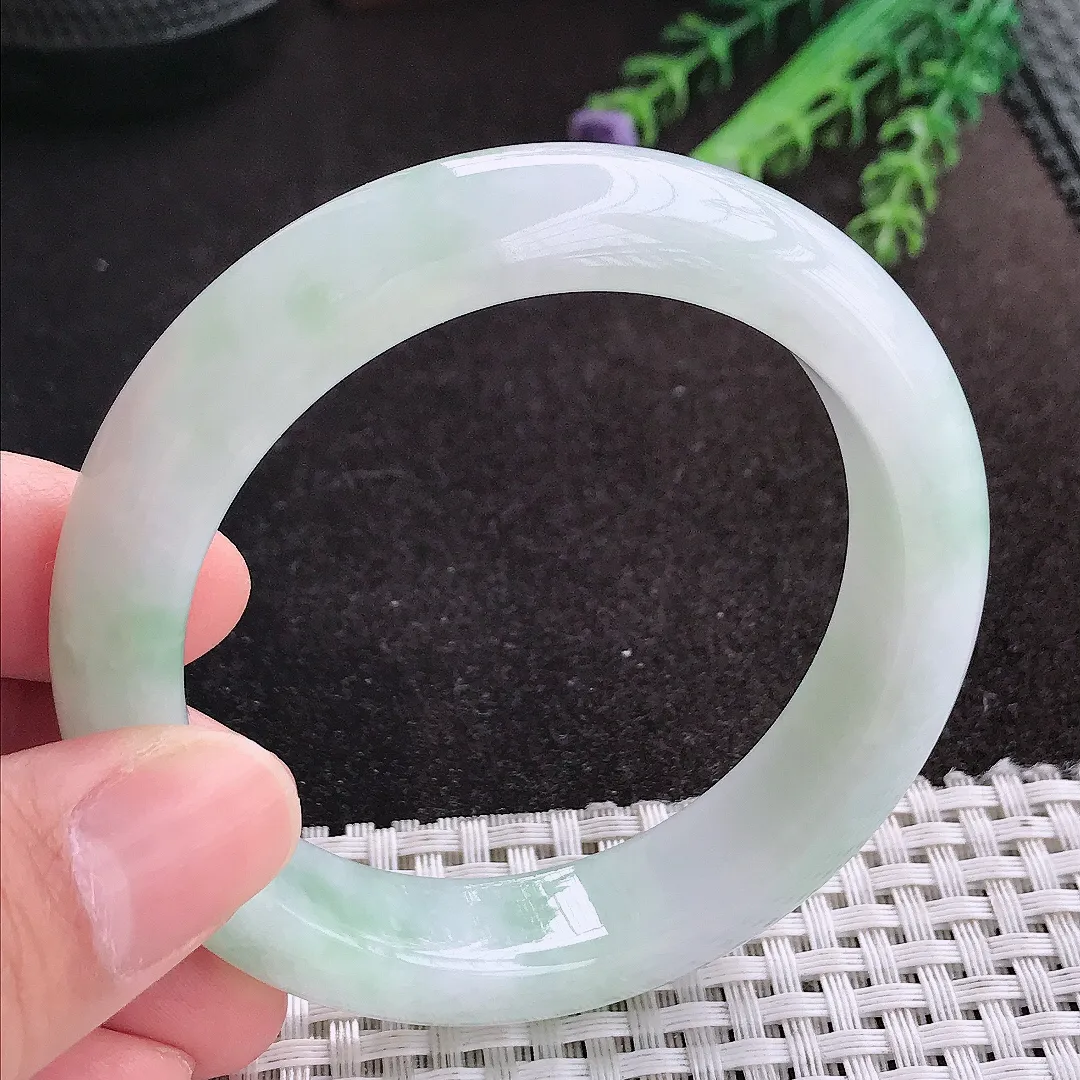 天然A货翡翠54.8/13.4/9老坑冰润起胶飘花手镯宽边玉手镯