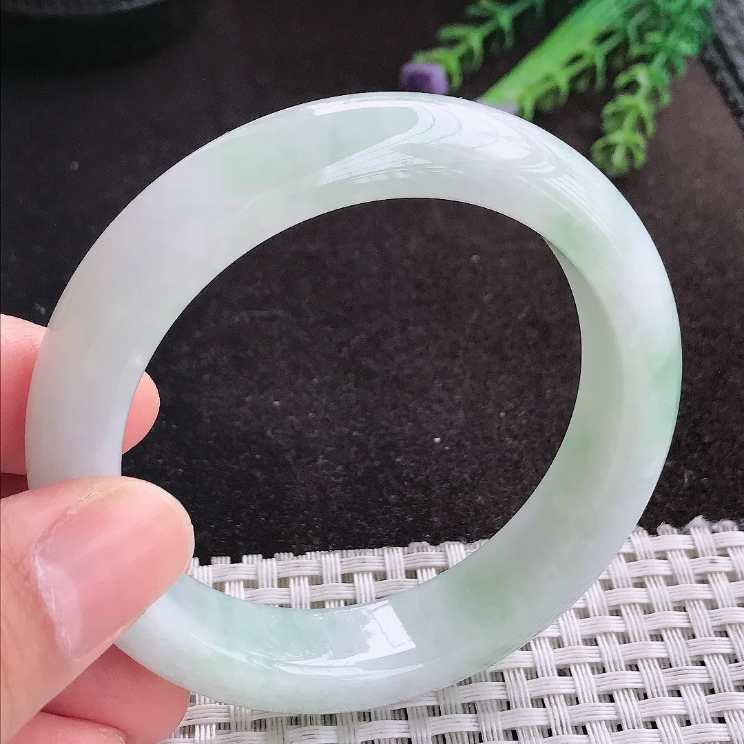 天然A货翡翠54.8/13.4/9老坑冰润起胶飘花手镯宽边玉手镯