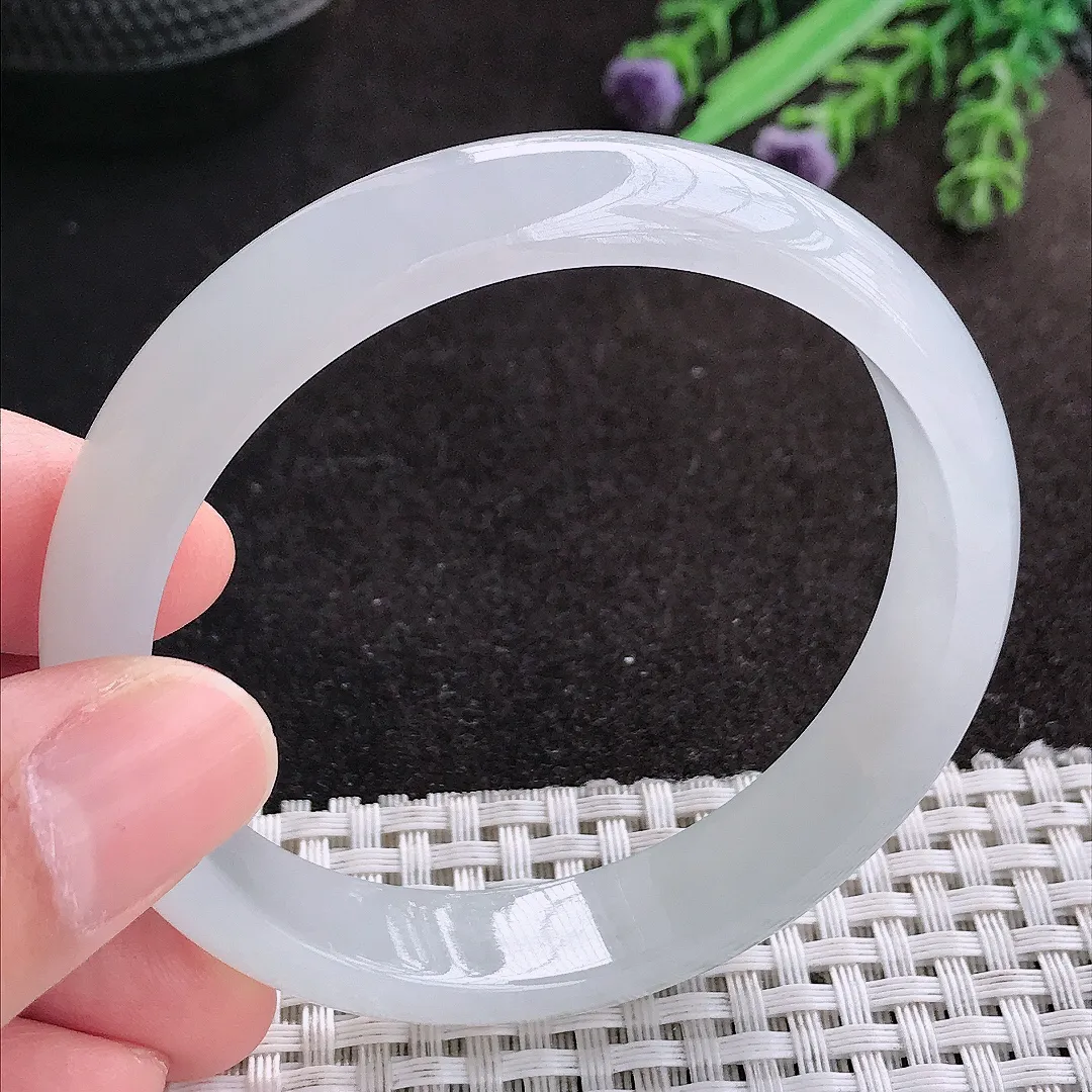 天然A货翡翠56.5/12/6.6老坑冰纯起胶白月光手镯宽边玉手镯