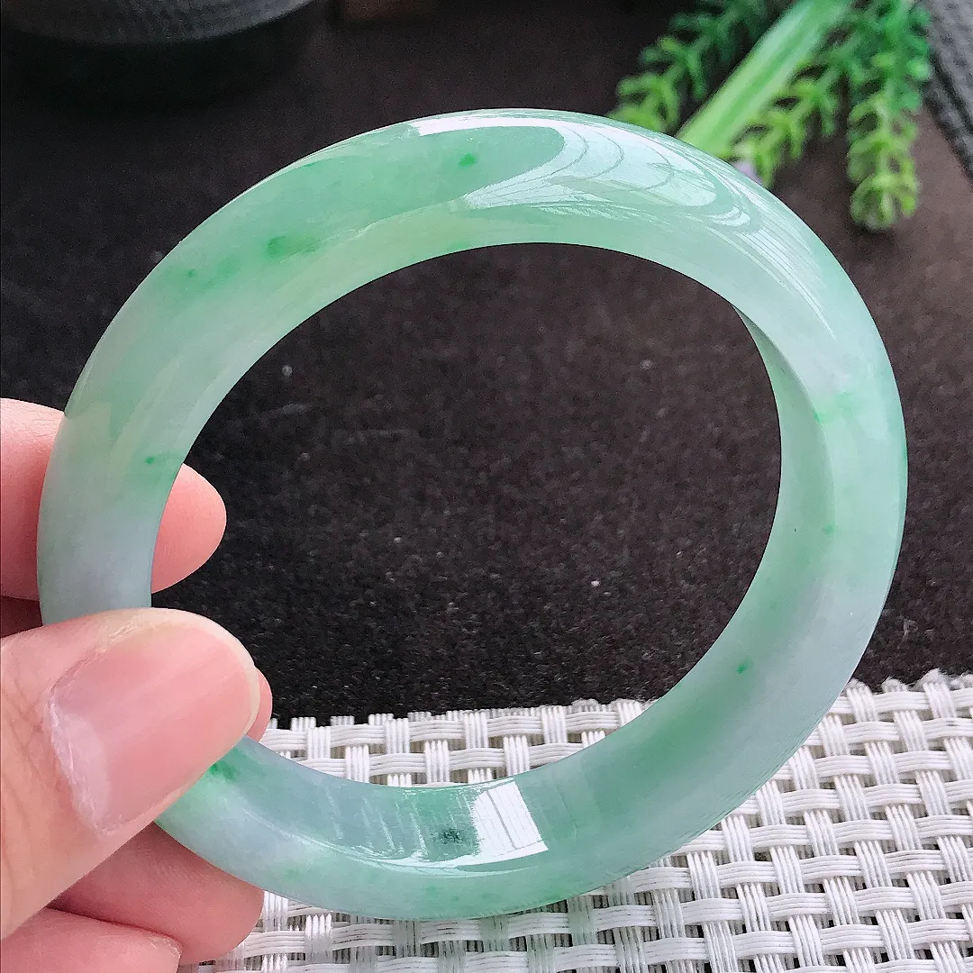 天然A货翡翠59/13.9/8.8老坑冰润起胶冰晴飘绿手镯宽边玉手镯