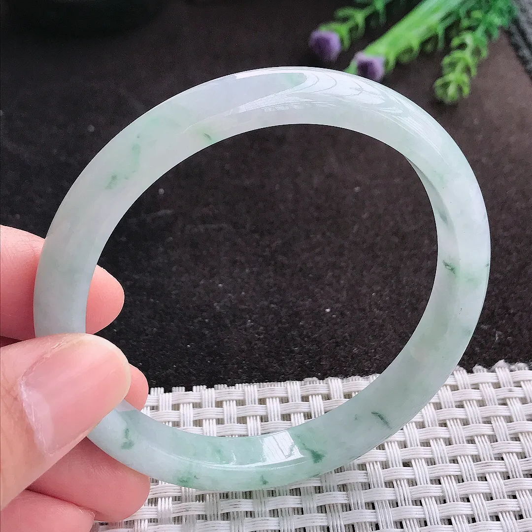 天然A货翡翠60.5/9.5/7.2老坑秀气冰润飘花手镯宽边玉镯