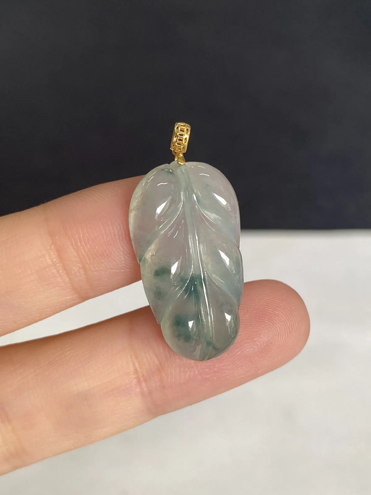 翡翠叶子，印记：G18K