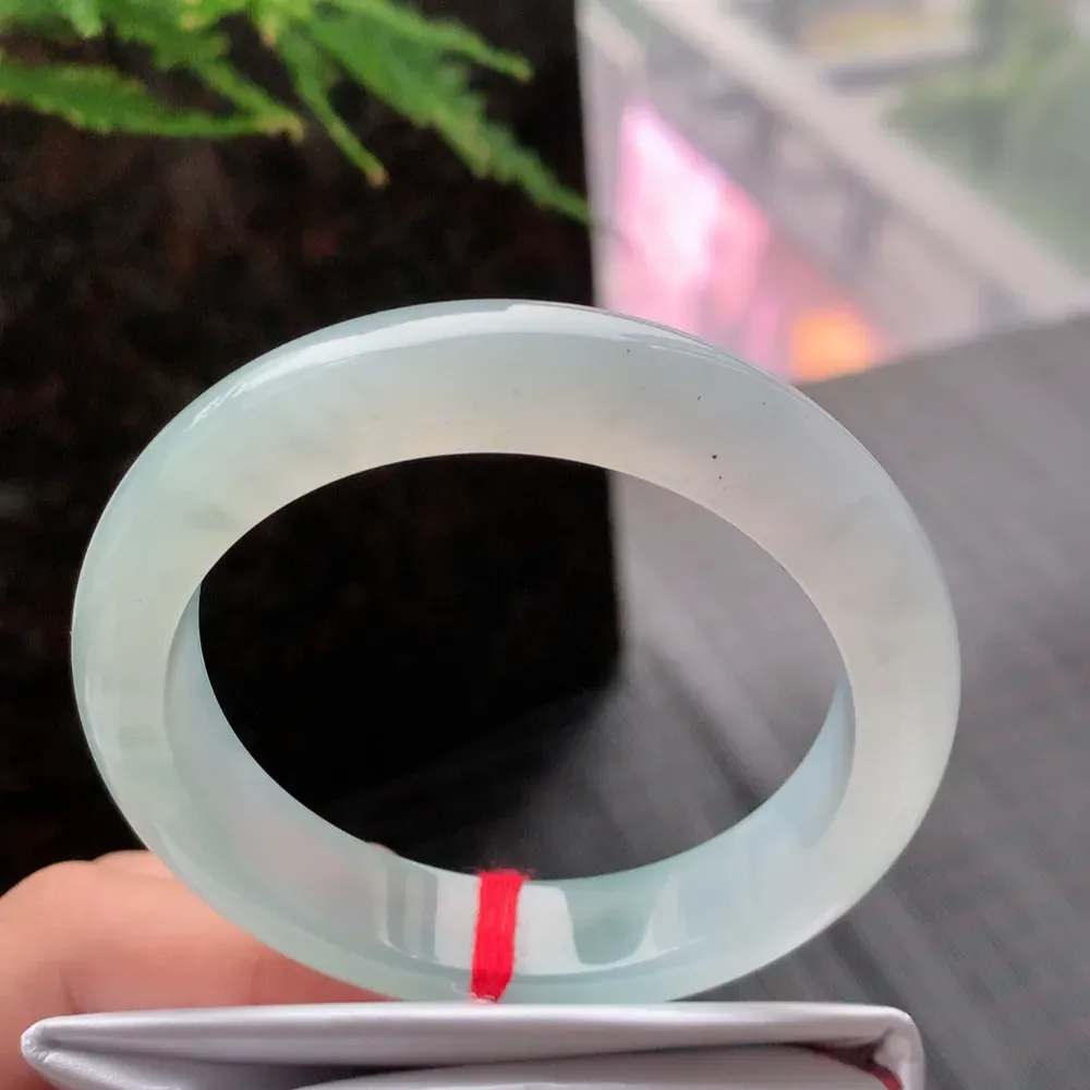 正圈高冰飘花 无瑕 尺寸:54.1/12.7/8.7 花美 种水好🥰🥰