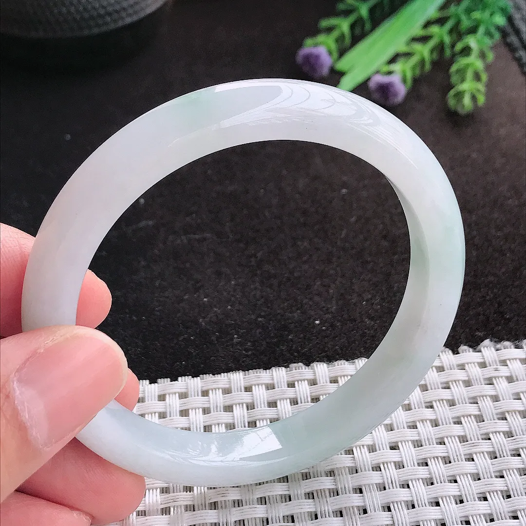 天然A货翡翠56.8/18/7.8老坑秀气温润细条手镯宽边玉镯