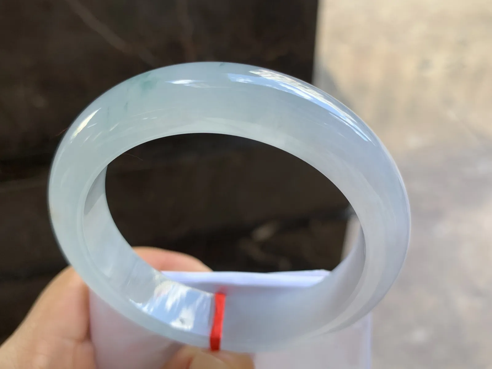 55-13.5-9mm
冰种飘花手镯 水润光泽 清爽 条形优秀