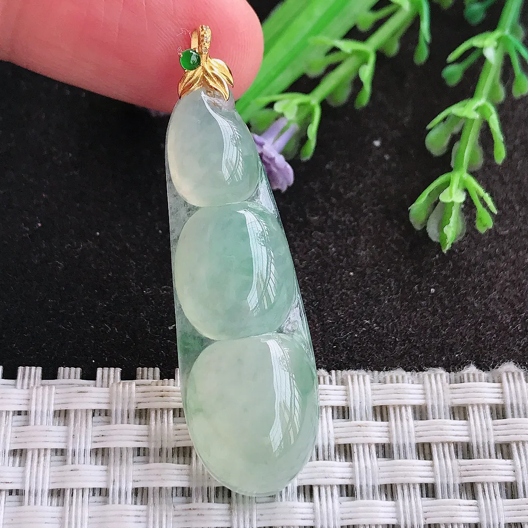 天然A货翡翠43/13.8/6老坑18k金镶嵌冰润起胶冰晴四季豆吊坠翡翠玉挂件