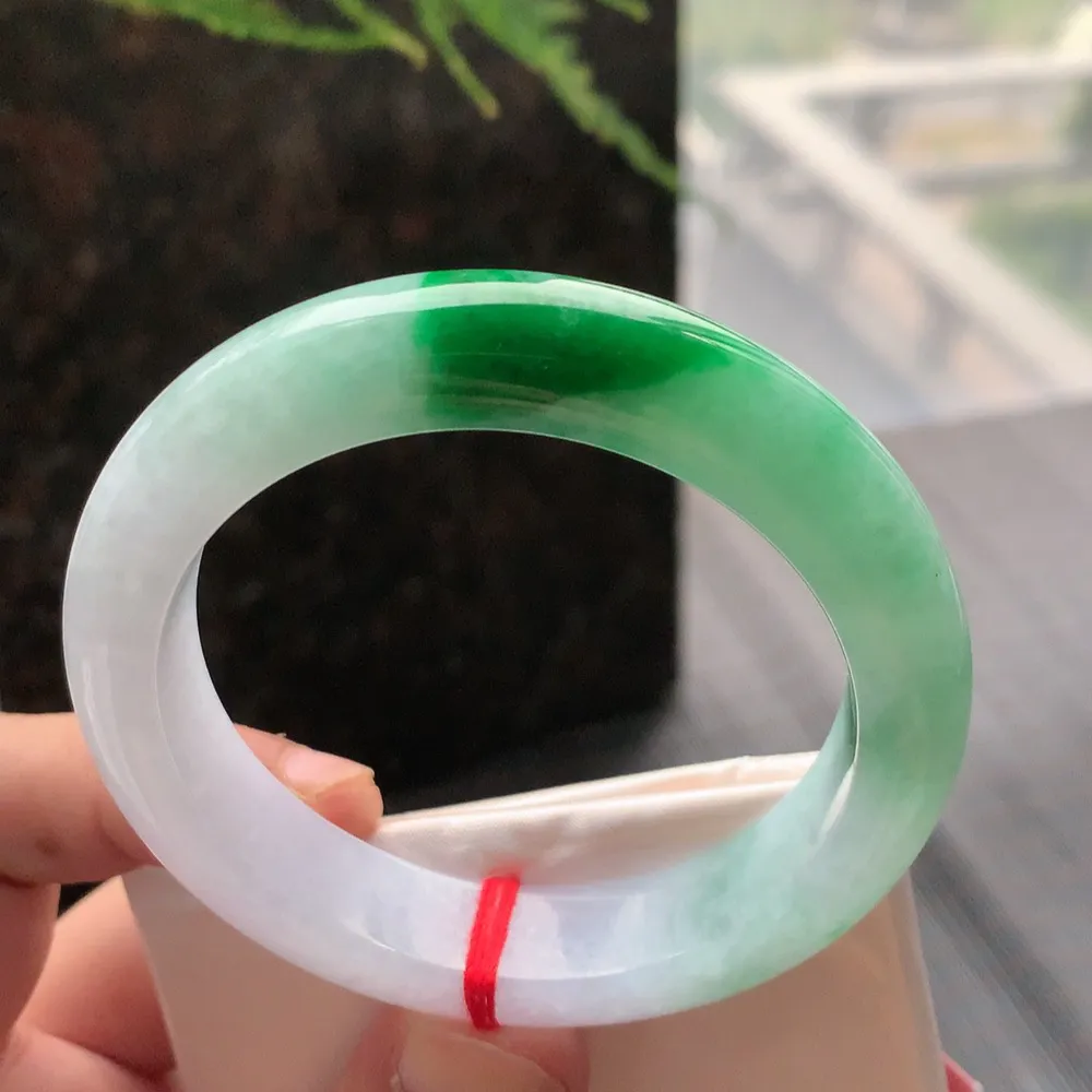 正圈冰糯辣绿 无瑕 尺寸:55.1/12.7/9.1 色好