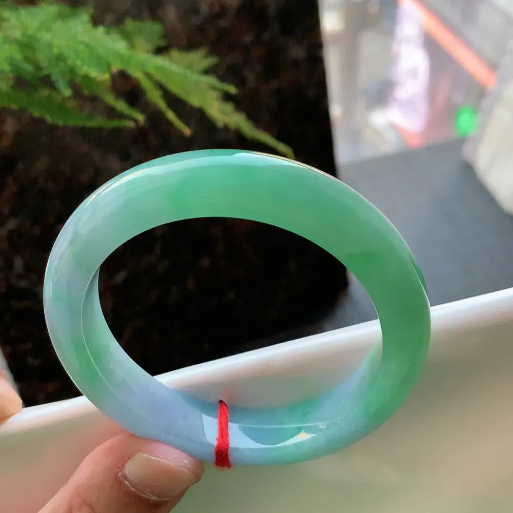 正圈满色春彩 无瑕 尺寸:56.7/12.8/9.2 色好