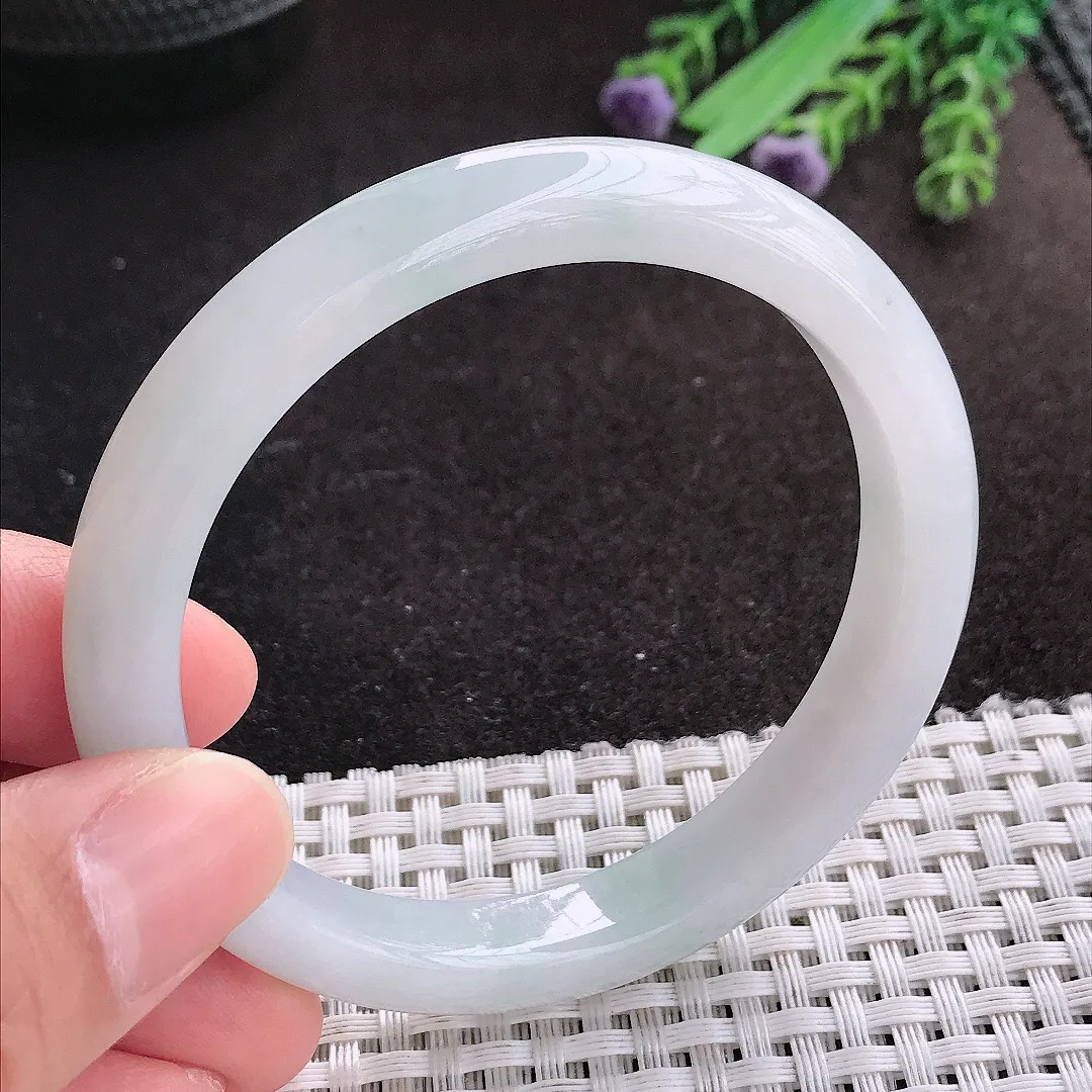 天然A货翡翠56.8/18/7.8老坑秀气温润细条手镯宽边玉镯