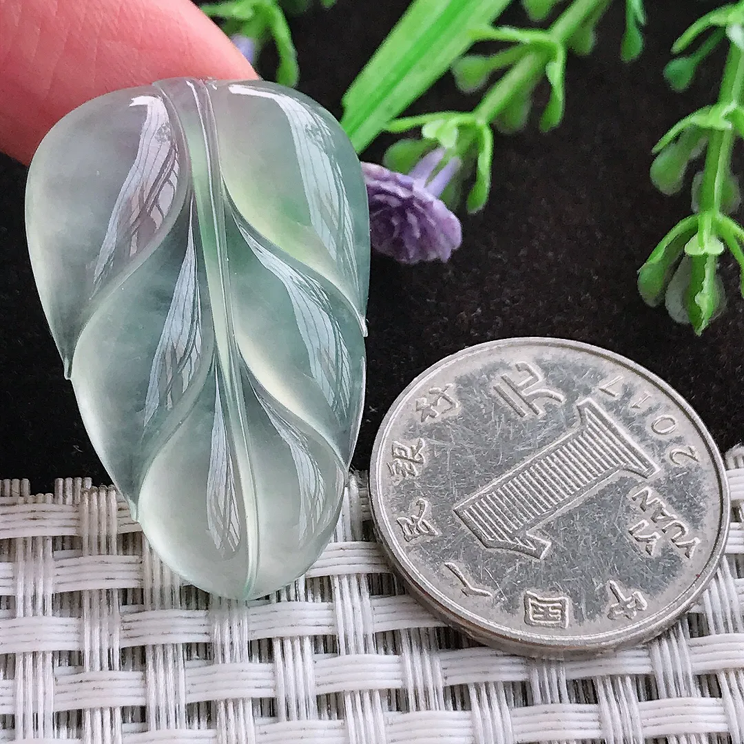 天然A货翡翠34.8/23/4.8老坑冰种果冻胶冰晴叶子吊坠翡翠玉挂件