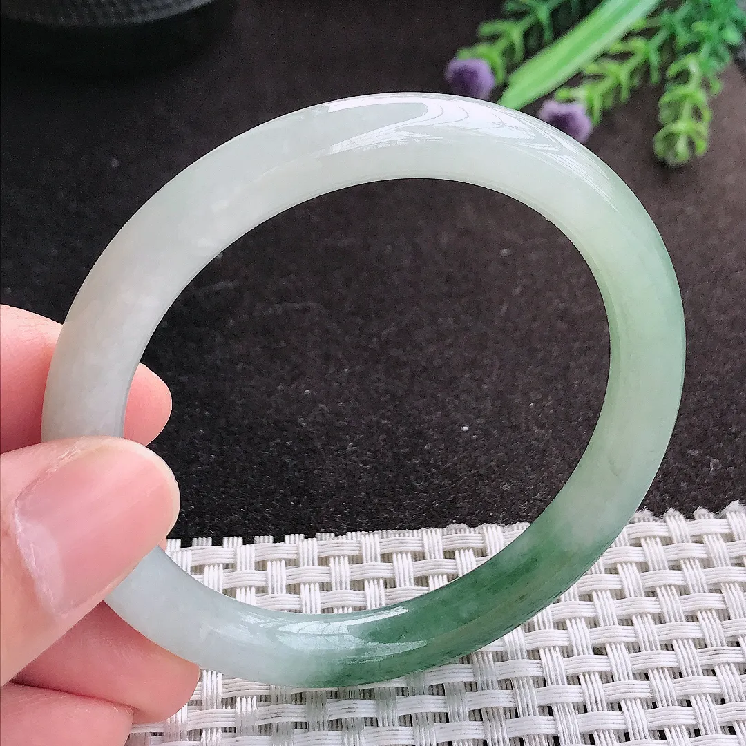 天然A货翡翠56/8.6/8.1老坑冰润油绿圆条手镯玉手镯