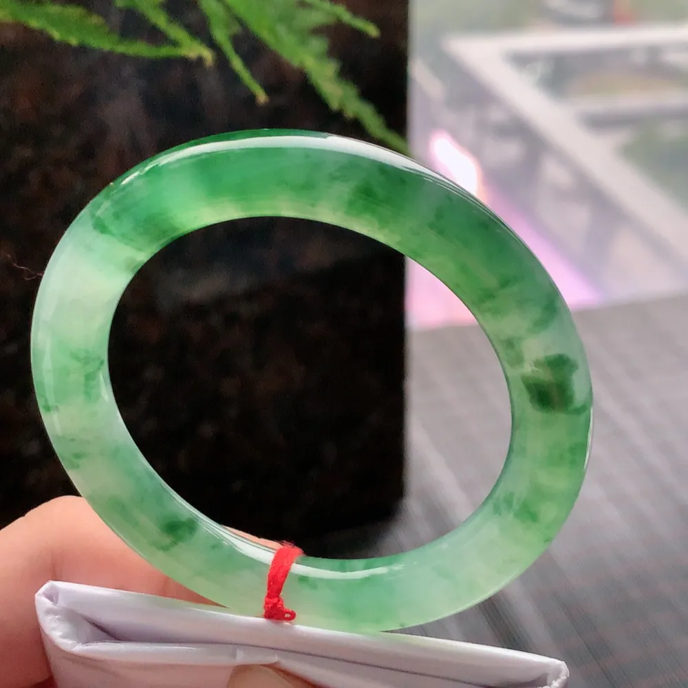 圆条高冰绿 微棉根 尺寸:54.7/9.7 种色兼备