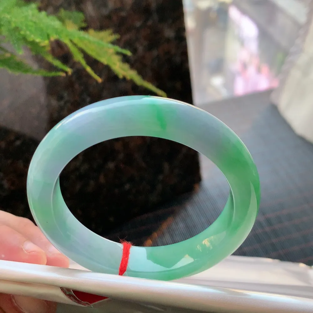 正圈满色春彩 无瑕 尺寸:56.7/12.8/9.2 色好