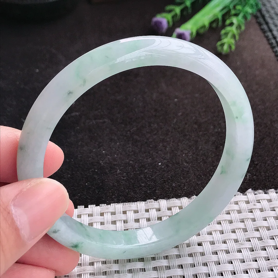 天然A货翡翠60.5/9.5/7.2老坑秀气冰润飘花手镯宽边玉镯