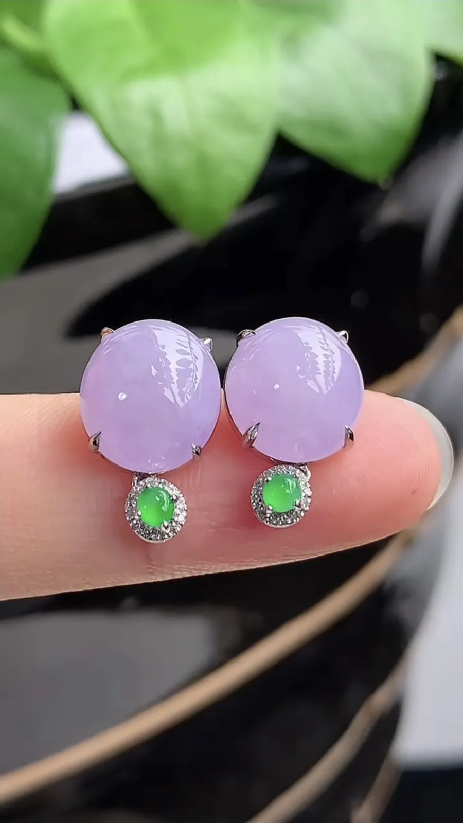 a货翡翠老坑冰种18K金伴钻镶嵌紫罗兰蛋面耳钉 尺寸11×9.8mm 重量3.60g 1204