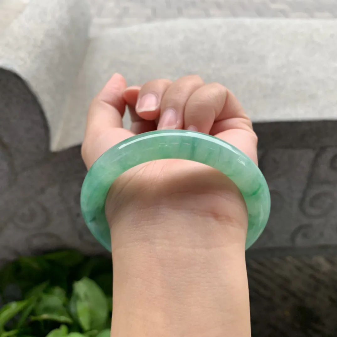 圈口54-10.1 【飘绿圆条手镯】圆条54 55可戴