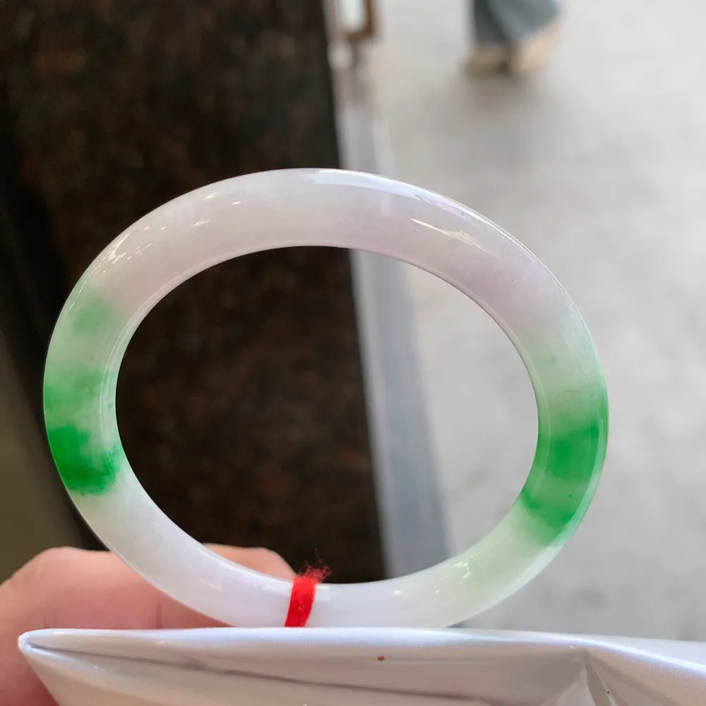 圆条冰糯阳绿 微纹 尺寸:53.1/7.4/8.3 色好