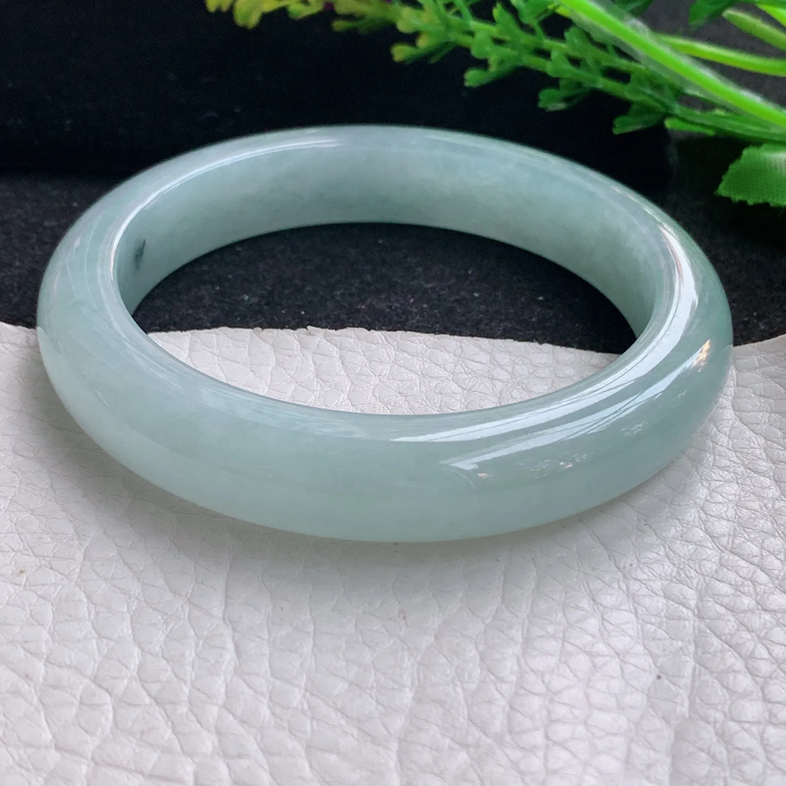 nr自然光59*12.3*9平安镯 缅甸翡翠a货玉手镯清漆冰润浅绿宽边玉手环