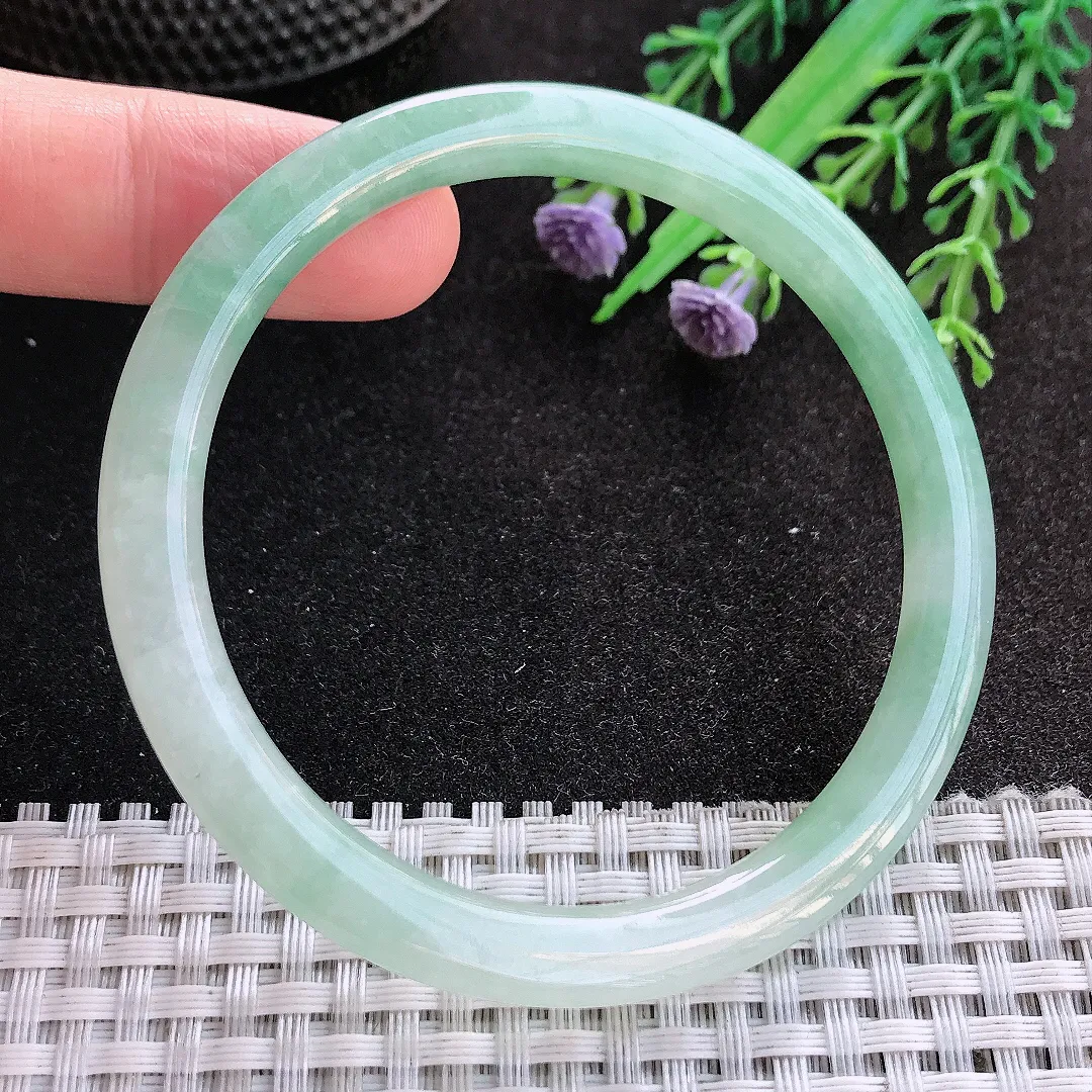 天然A货翡翠57/6.2/7.3老坑秀气冰润冰晴绿细条手镯叮当玉镯