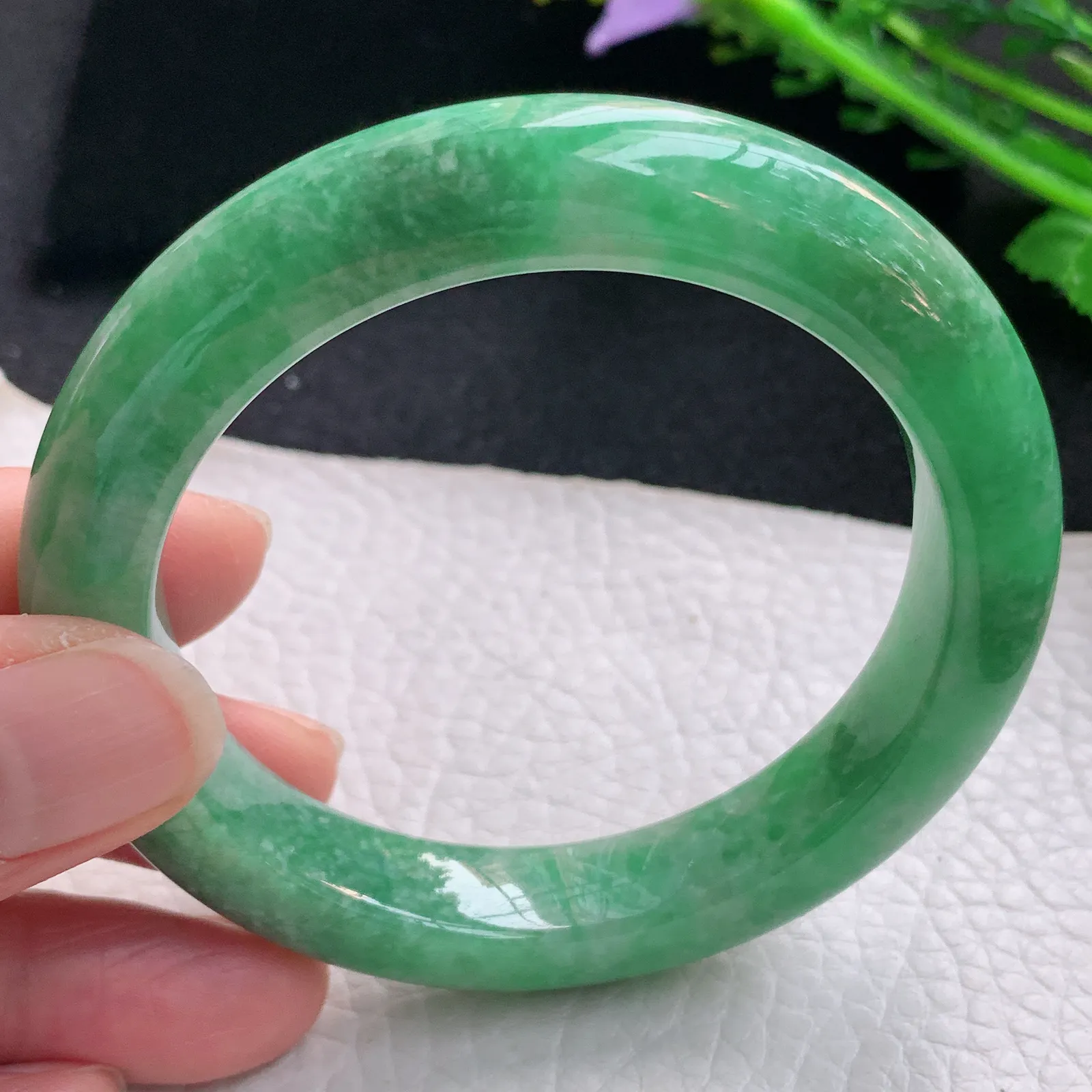 n自然光55.5*11.5*9.5平安镯 缅甸翡翠a货玉手镯满绿宽边玉手环