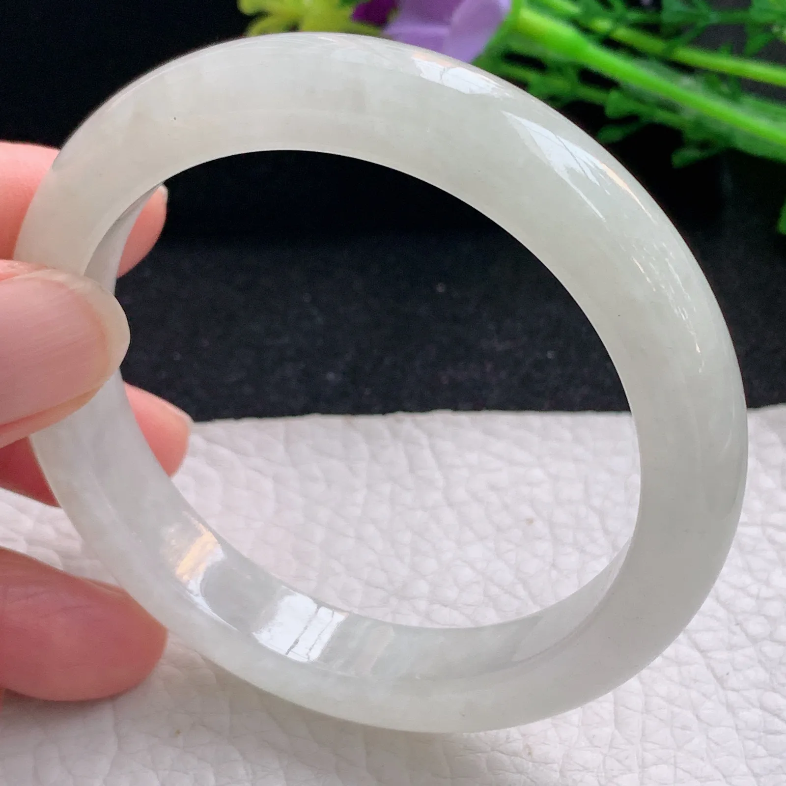 xx自然光56*10.6*8.3平安镯 缅甸翡翠a货玉手镯秀气纯美宽边玉手环