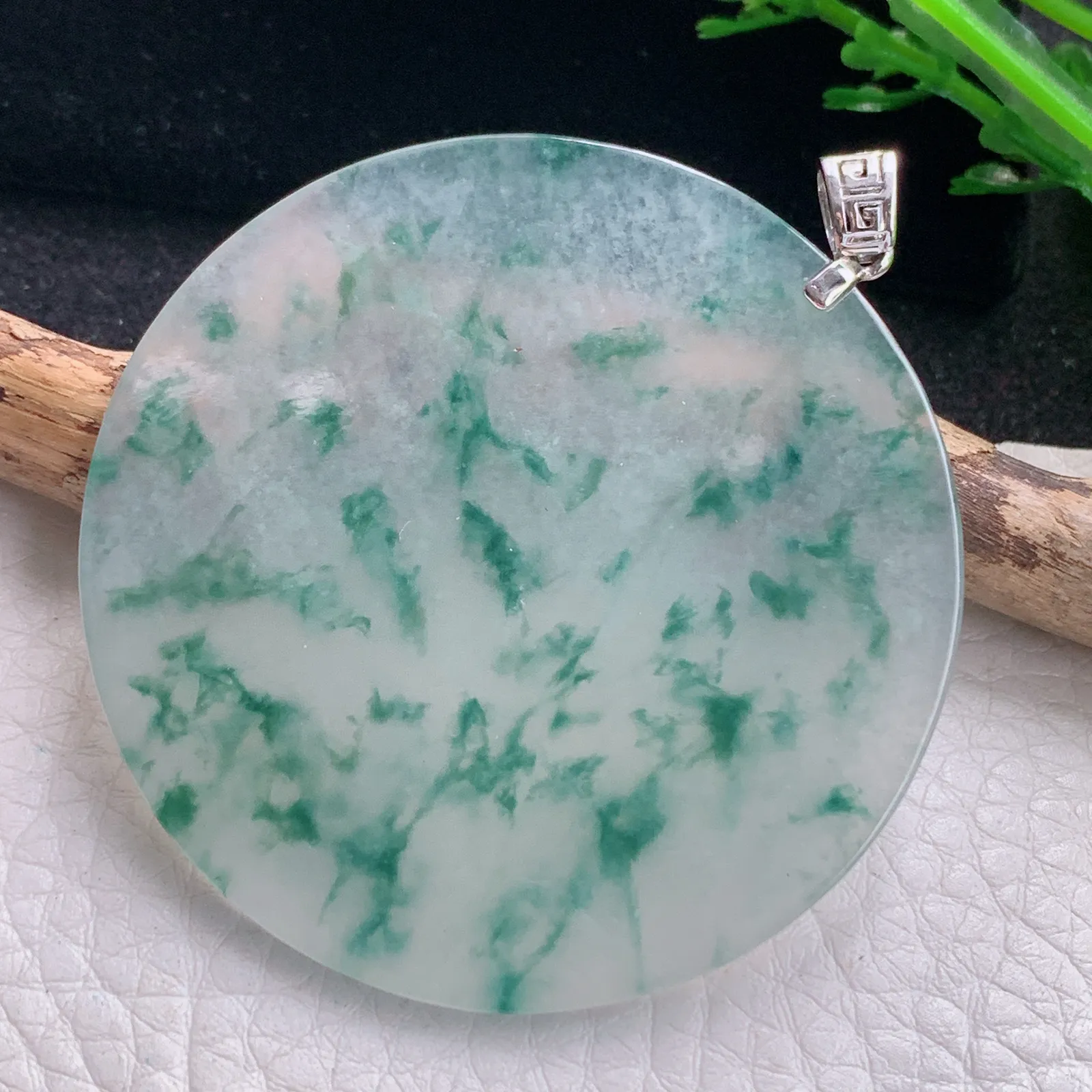 ws实拍52*3缅甸翡翠a货冰飘花平安无事牌 素面牌玉吊坠 玉挂件